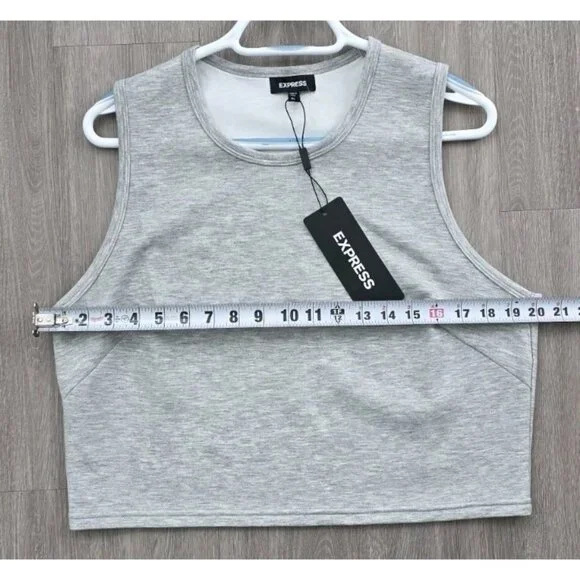 Express Crop Tank Top Women XL Gray Sleeveless Stretch NWT - Picture 8 of 8